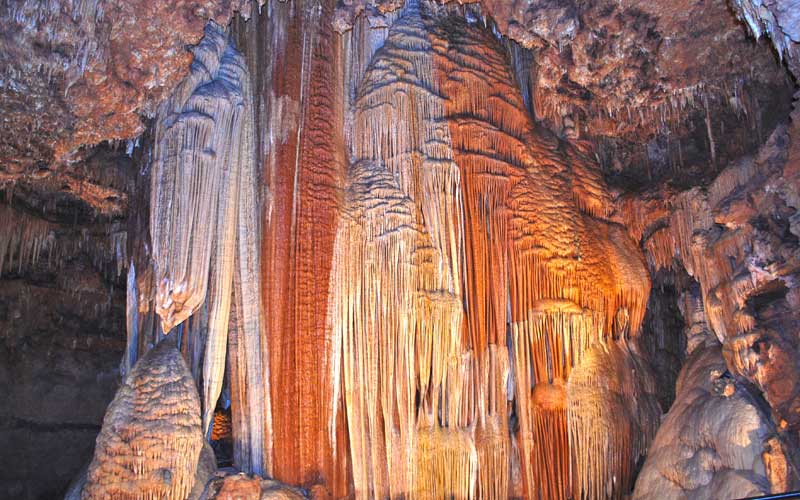 Meramec Caverns